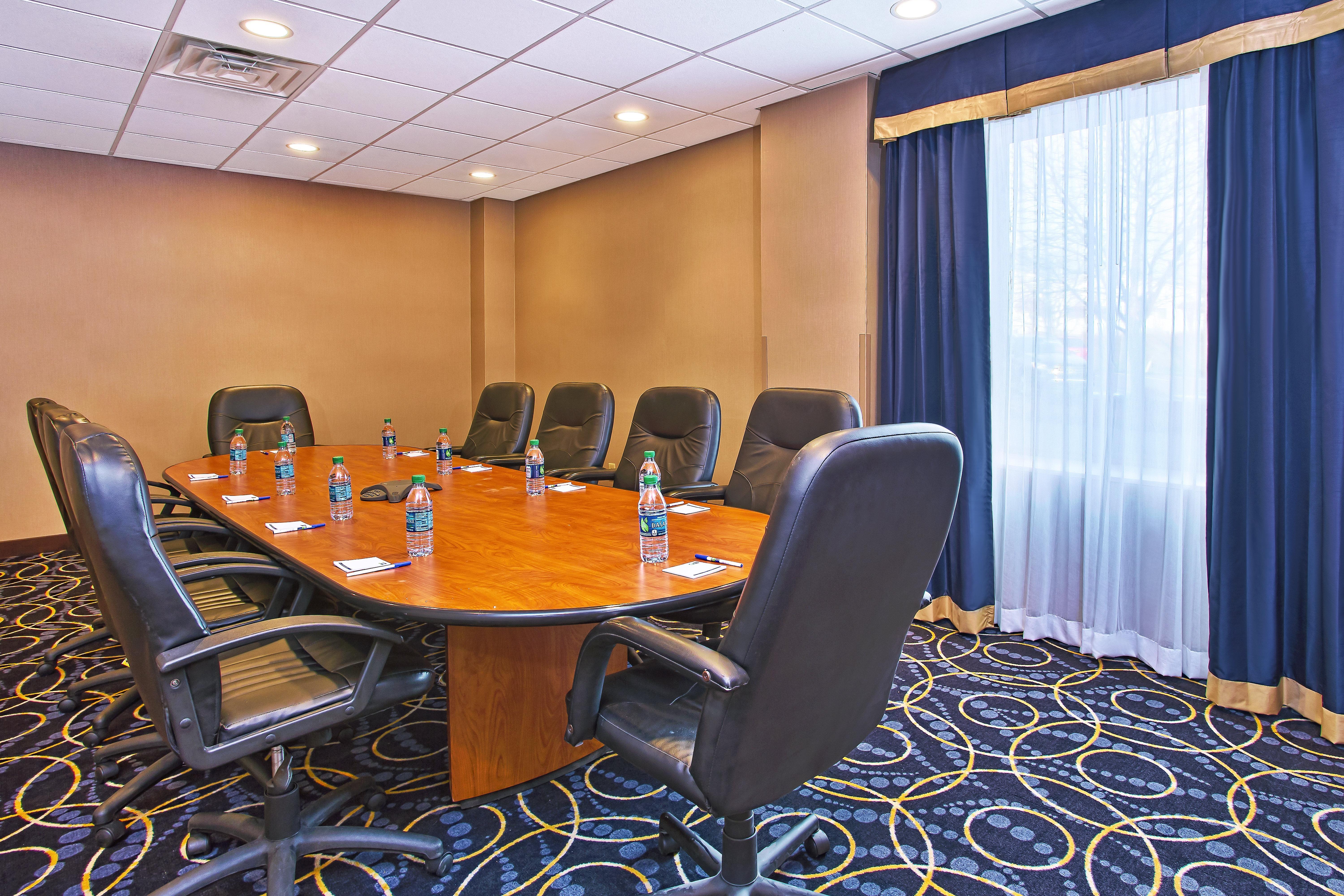 Holiday Inn Express And Suites Pittsburgh West Mifflin By Ihg Zewnętrze zdjęcie